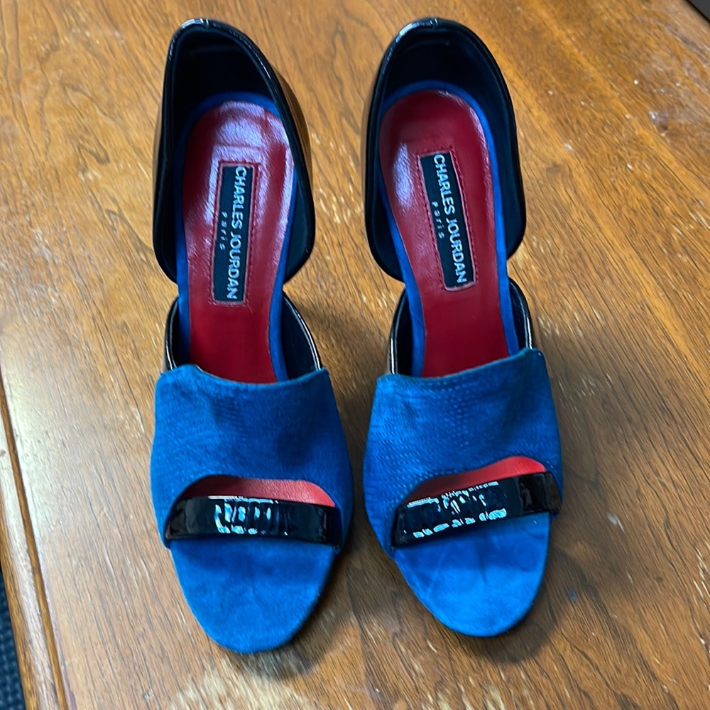 Women’s Charles Jourdan Peep Toe Black Patent/Blue Suede Heels 6.5M